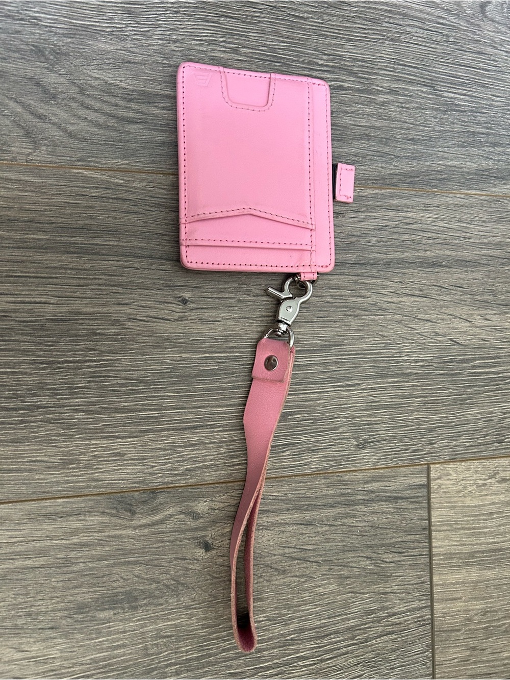 Andar Denner Wristlet - Picture 2 of 4